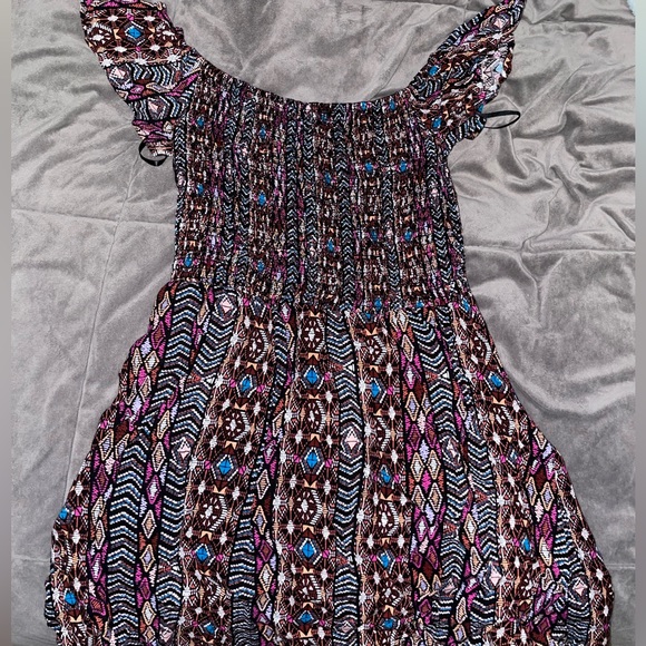 Patterned Mini Dress - Picture 4 of 6